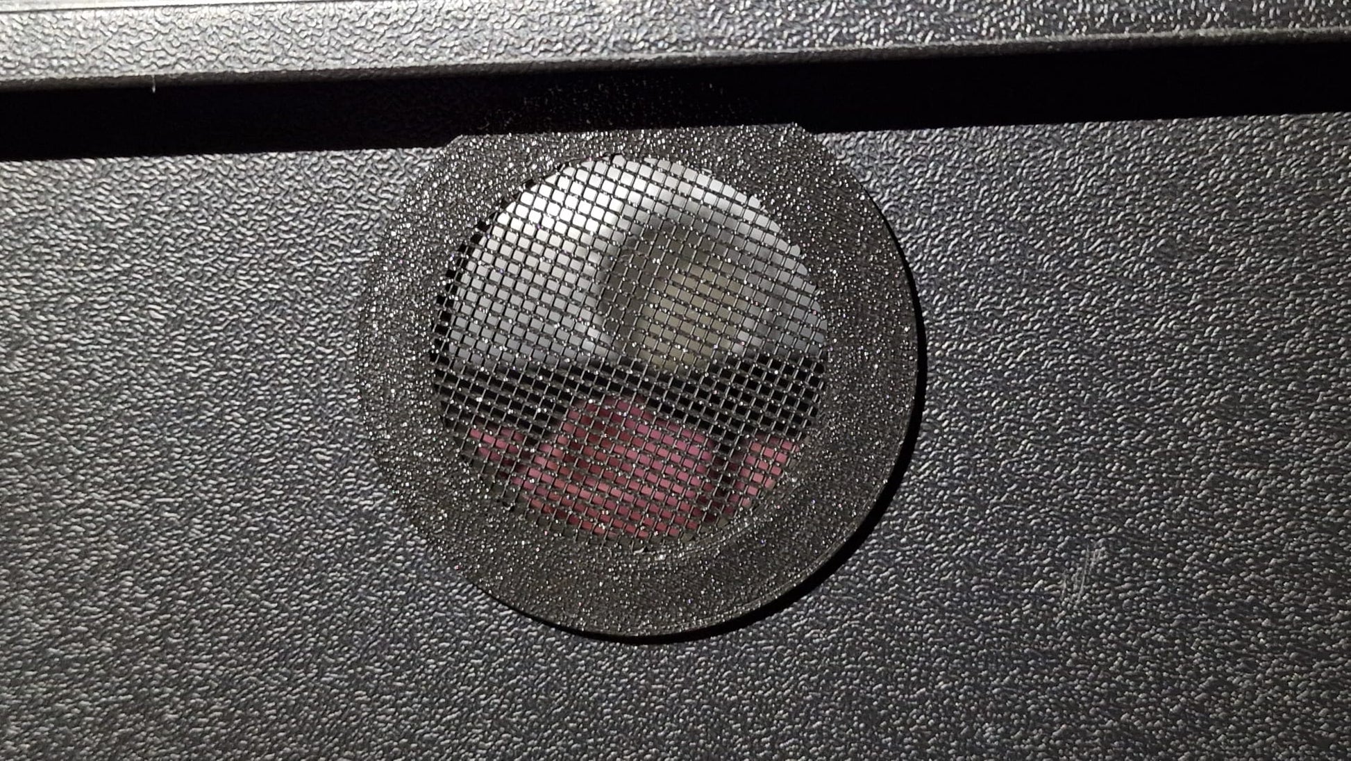 dubia roach enclosure isopod